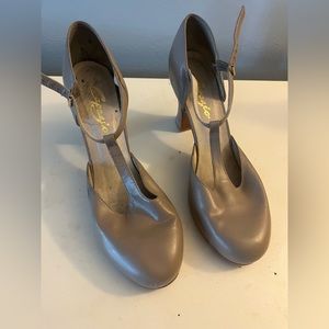 Capezio Tan Character Dance Shoes